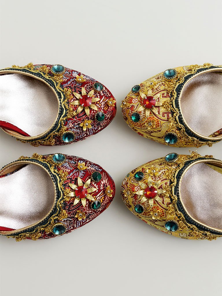 Luxurious Rhinestone Embroidery Floral Block Heel Ankle Strap Vintage Shoes