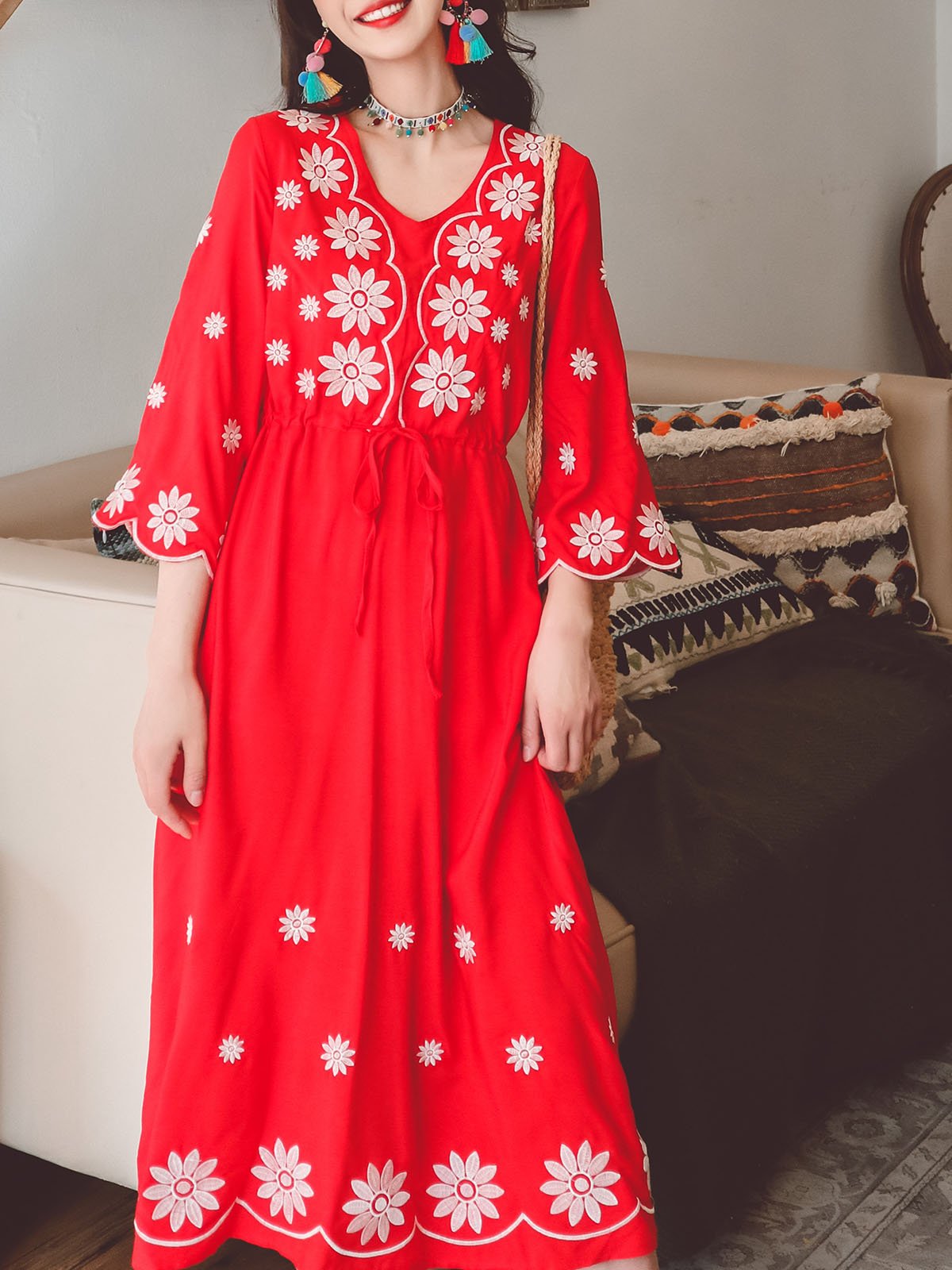 Jolly Vintage Embroidered Floral 3/4 Sleeves V Neck Boho Dress